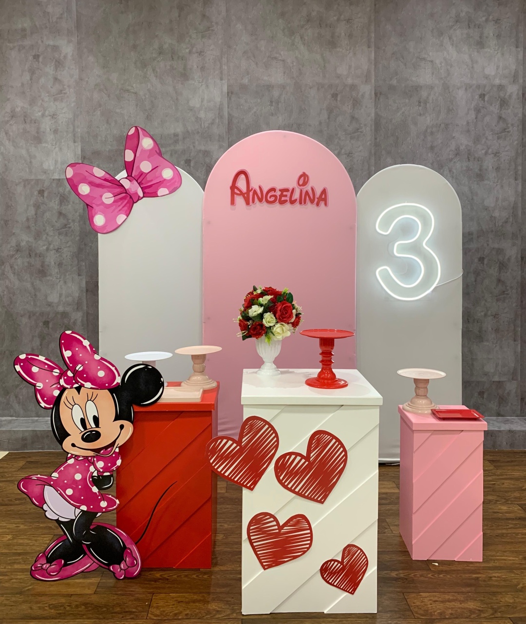 Minnie Rosa 02 - Akitem Festa (Thalita Rissato)
