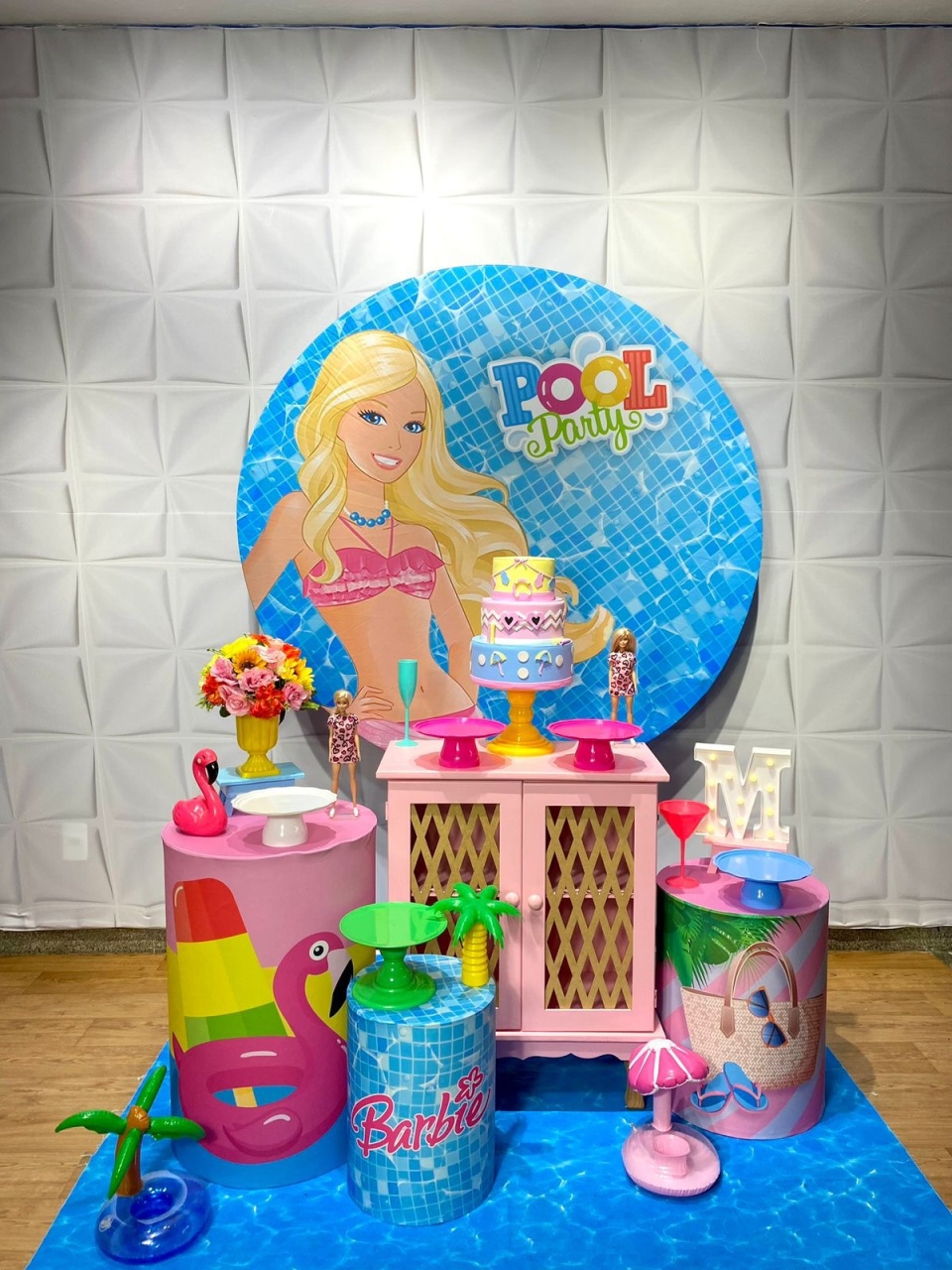 Pool Party Barbie  - Akitem Festa (Thalita Rissato)