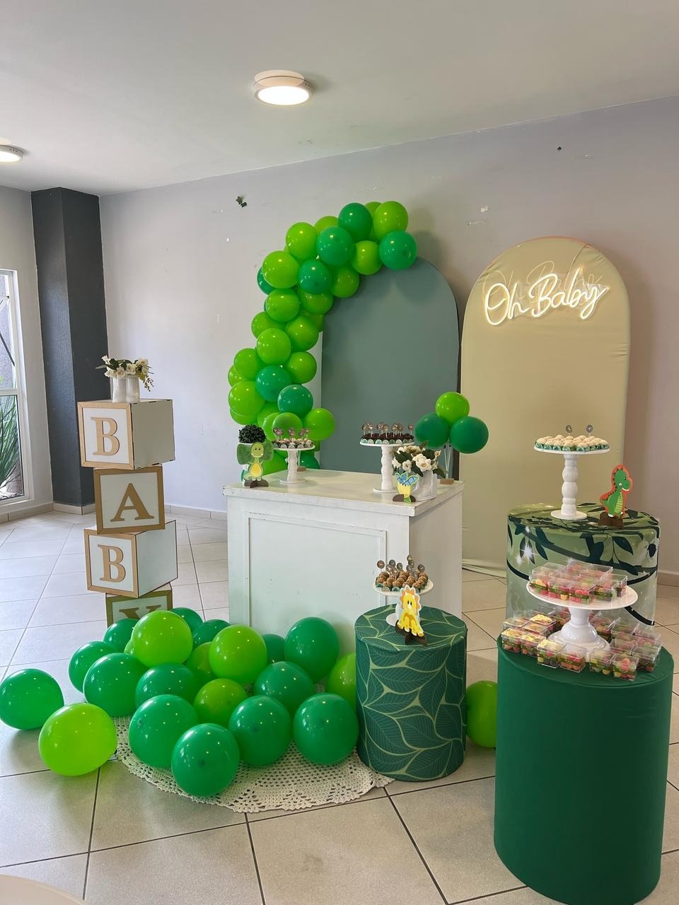 Chá de Bebê Dinobaby - JC DECORAÇÕES