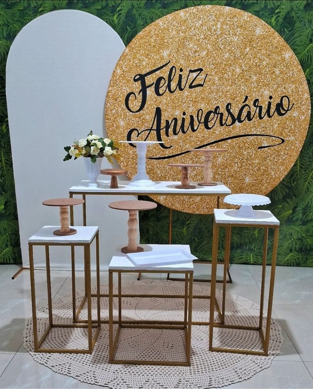 Feliz Aniversário Neutro - JC DECORAÇÕES