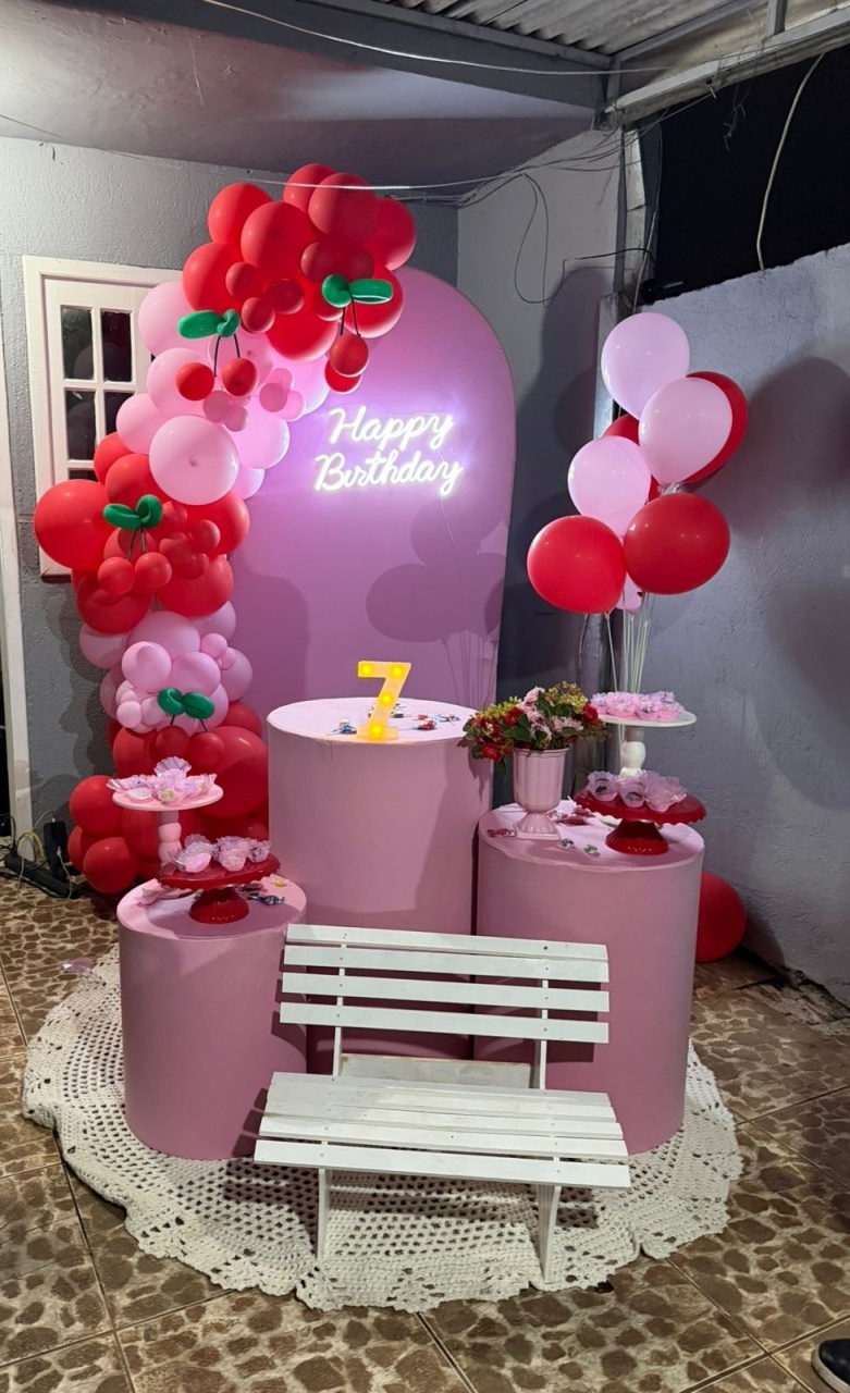 Cereja 🍒 - JC DECORAÇÕES