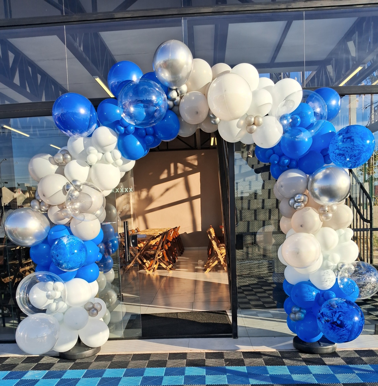 Arco Desconstruido G - JC DECORAÇÕES