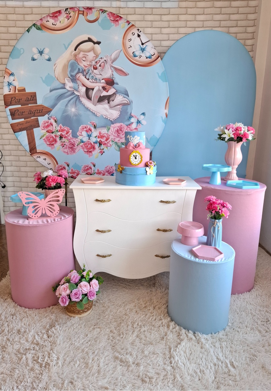 Alice No País das Maravilhas Kit Ouro - Quel festas ateliê