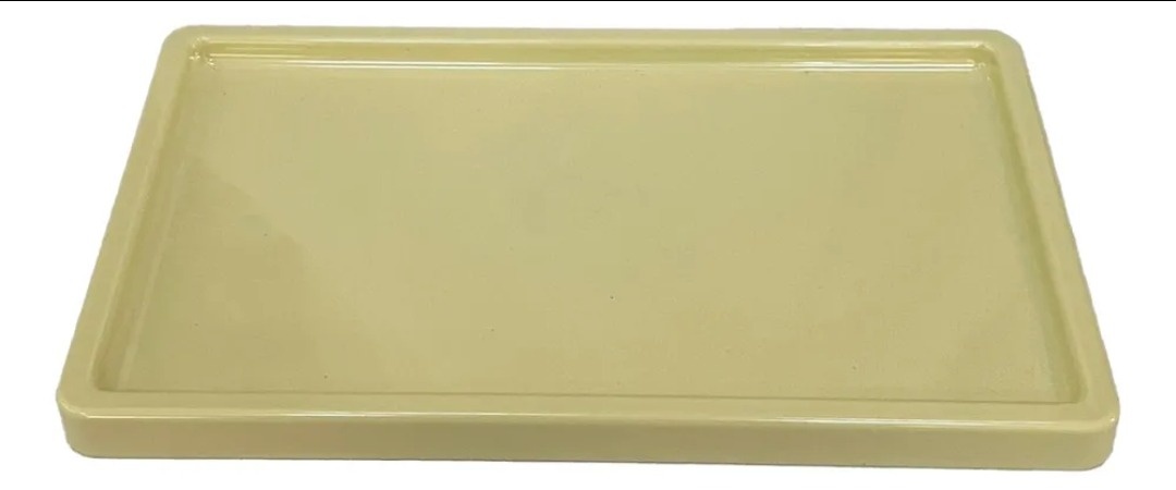 Bandeja Retangular Amarelo Candy - Kecafestas 