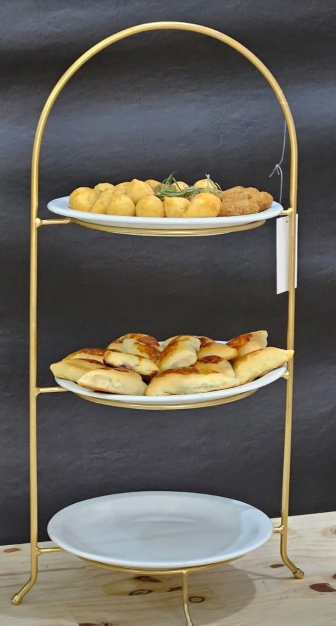 Suporte Para Doces E Salgados Com Pratos Branco - Kecafestas 