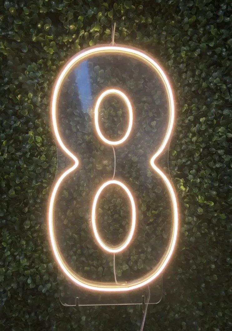 Número 8 Led de 50 Cm Luz Quente - Kecafestas 