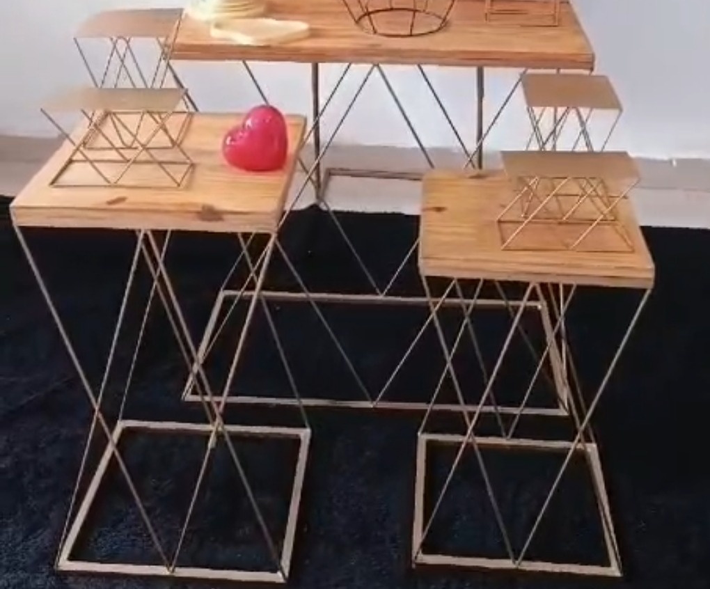 Mesas Trançadas Douradas  - Kecafestas 