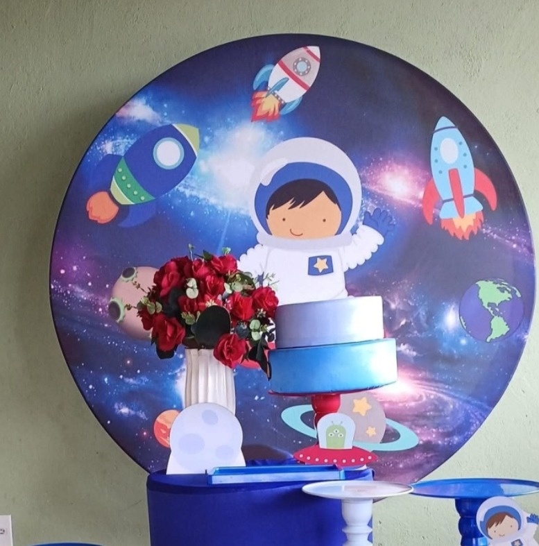 Painel Sublimado Astronauta  - Kecafestas 