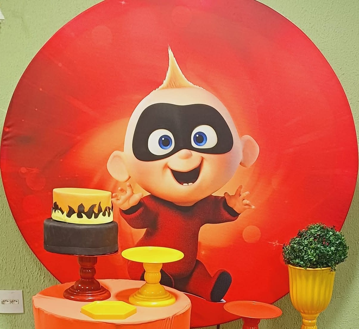 Painel Sublimado Bebê Incrivel - Kecafestas 