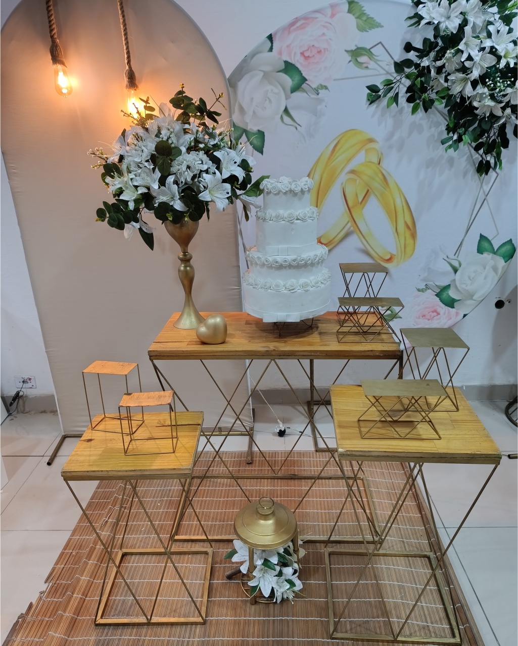 Kit Luxo Painel Redondo 2 - Kecafestas 