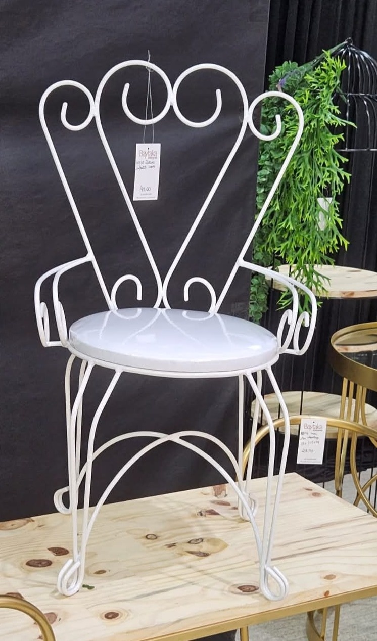 Cadeira Infantil de Luxo Alanis Branca   - Kecafestas 