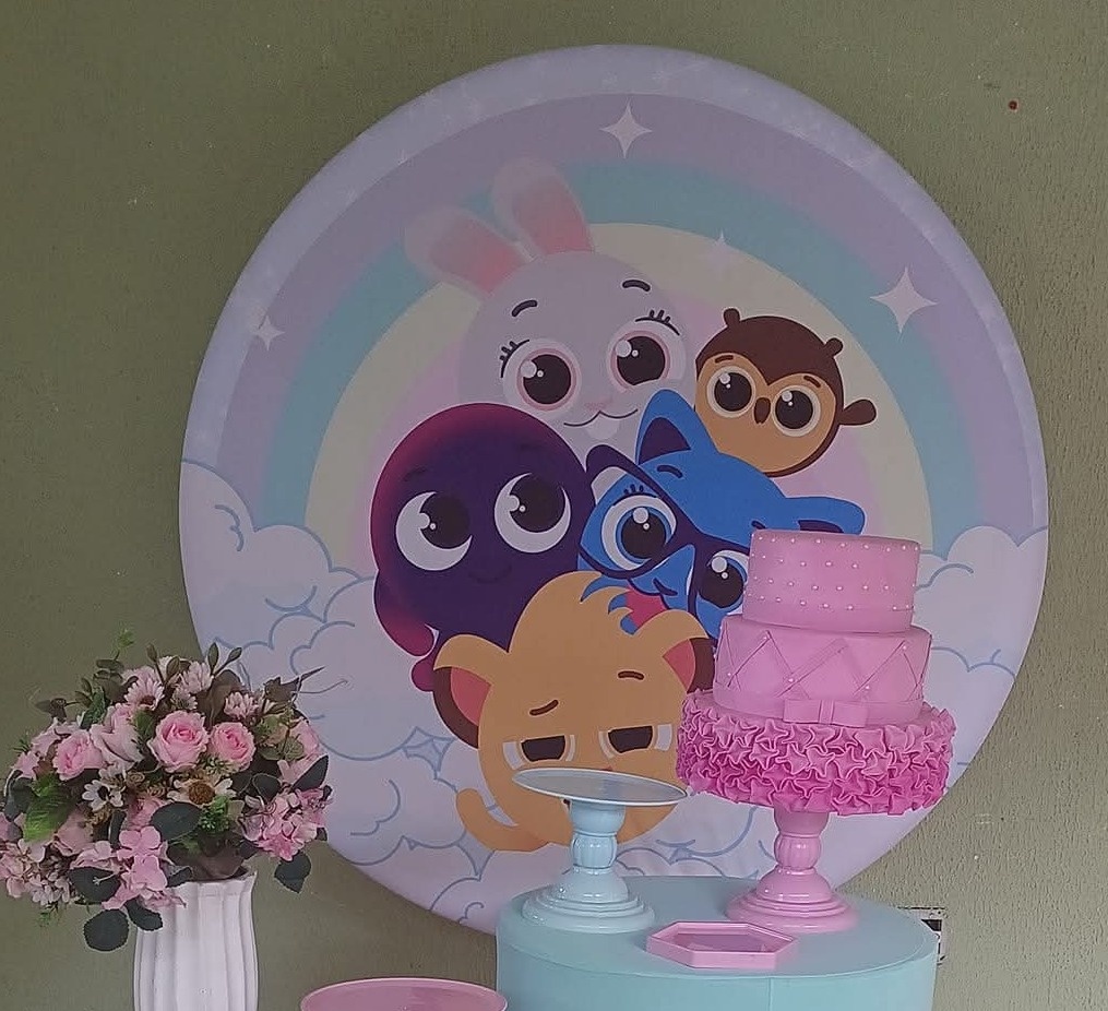 Painel Sublimado Bolofofo Rosa  - Kecafestas 
