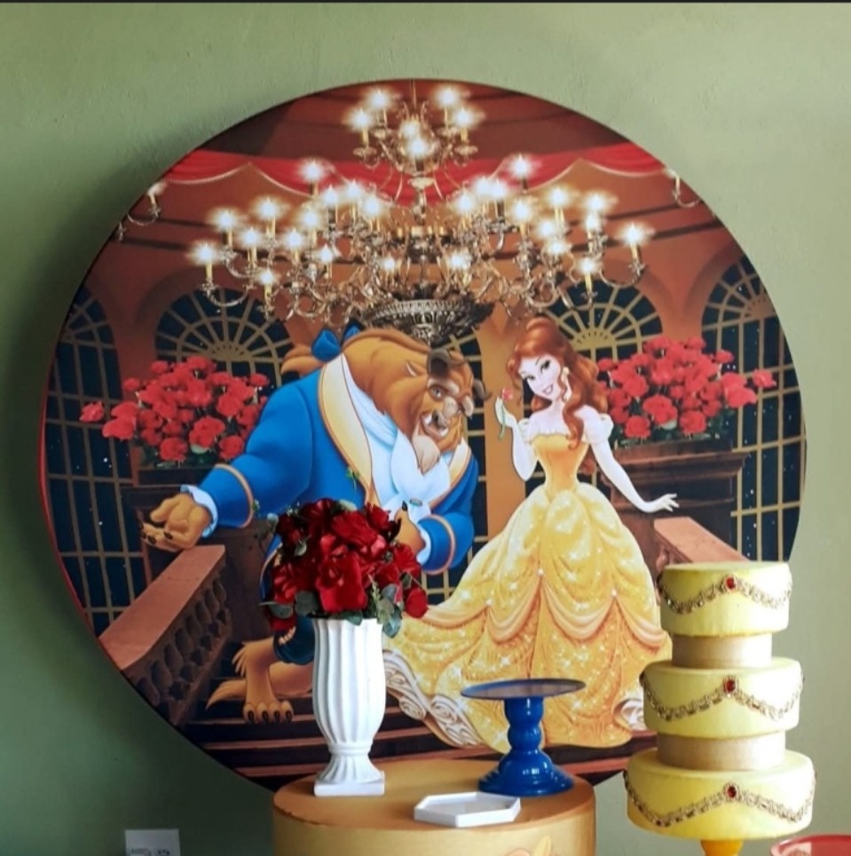 Painel Sublimado Bela E A Fera  - Kecafestas 