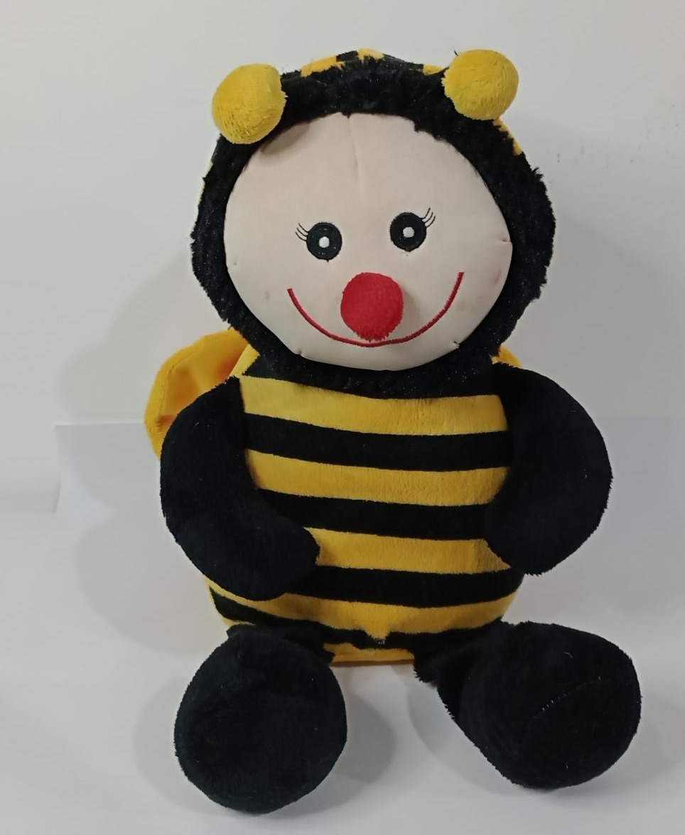 Abelha Pelúcia G Preto/Amarelo - Vanessalocações