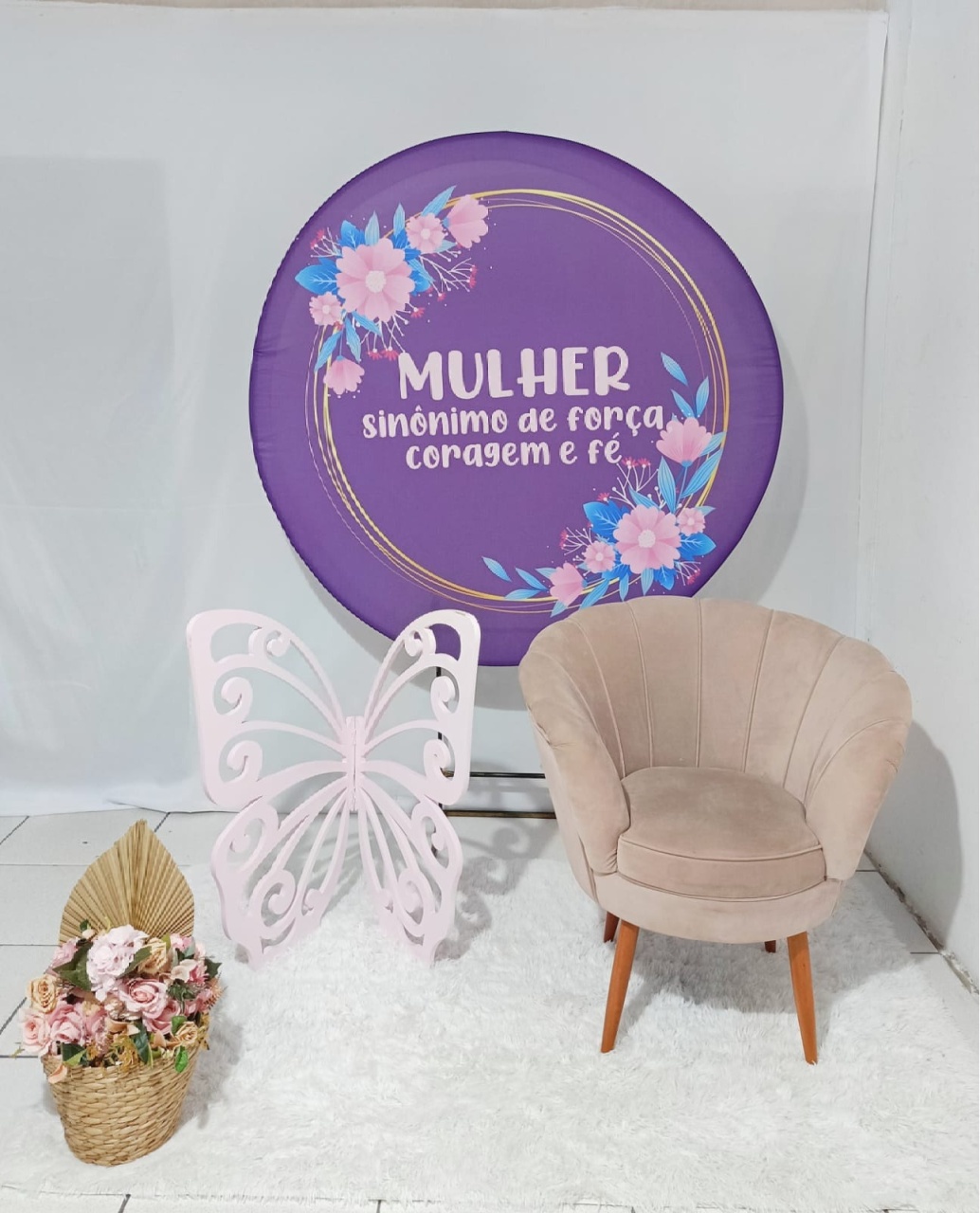 Composição Mulher 7 - CamaleãoLocaçoes