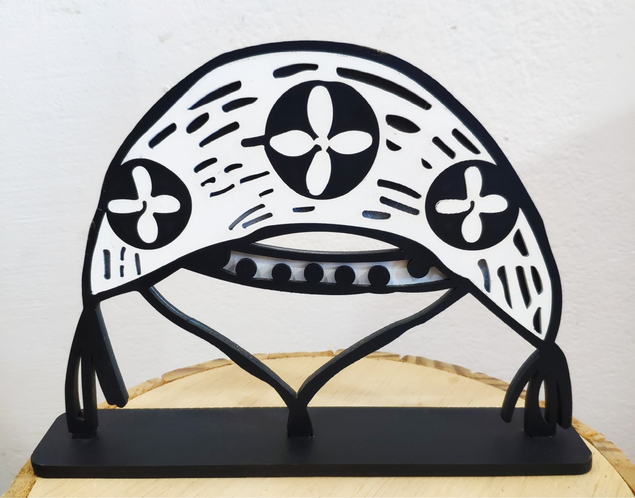 Display Mdf Chapéu Cordel - Vanessalocações