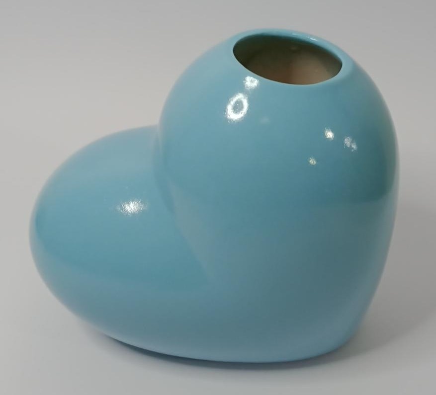 Vaso  Cerâmica  Coração  Azul Baby - Vanessalocações
