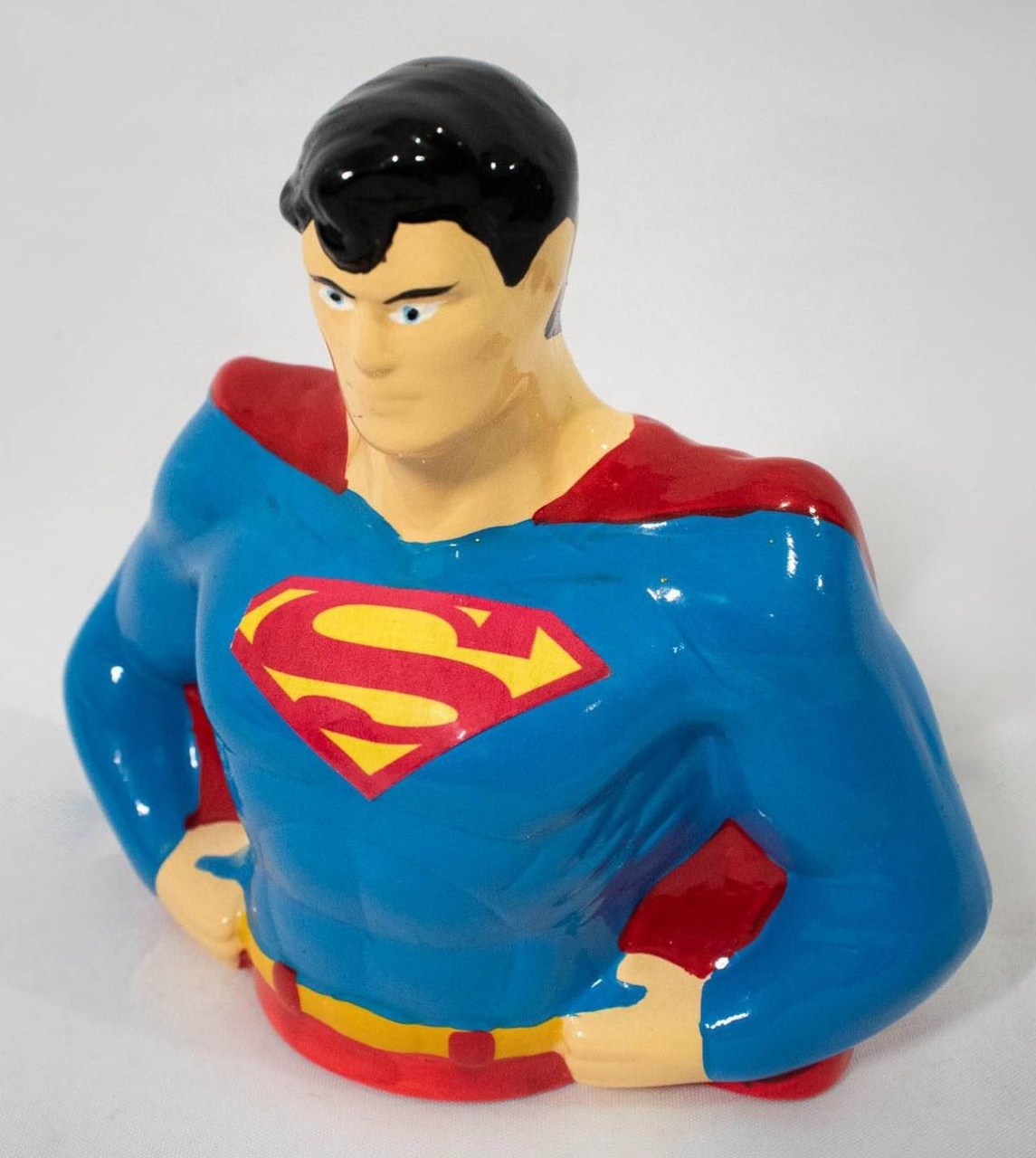 Busto Cerâmica Superman - Vanessalocações