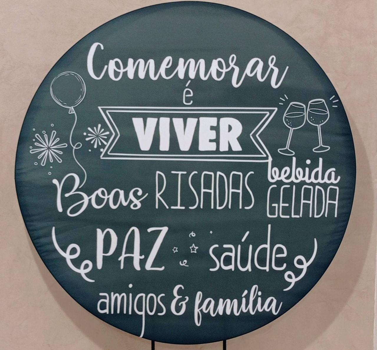 Capa P/ Painel Circular  - Lousa  Comemorar É Viver - Vanessalocações