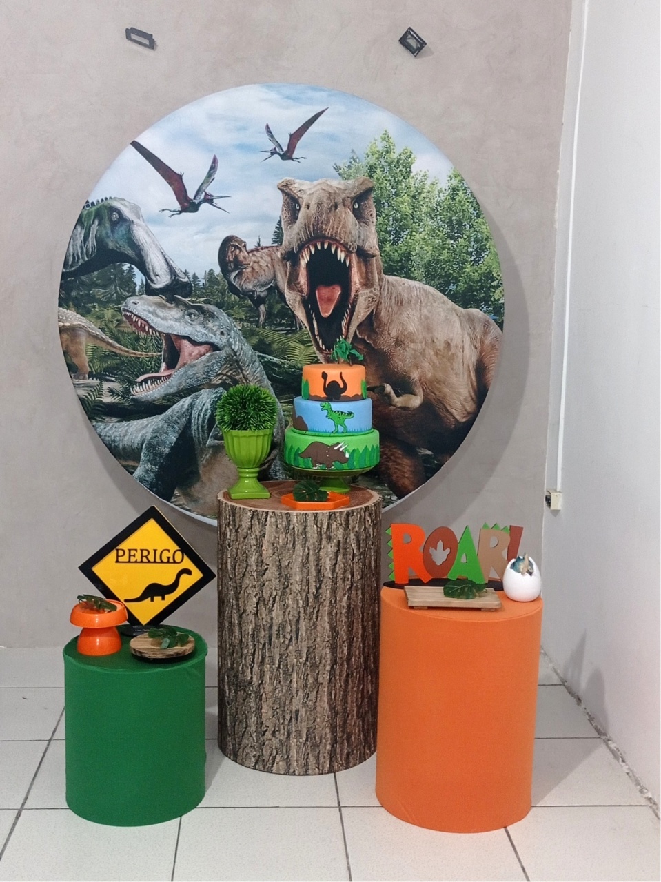 Coleção Pocket   Dino Jurassic 2 - CamaleãoLocaçoes