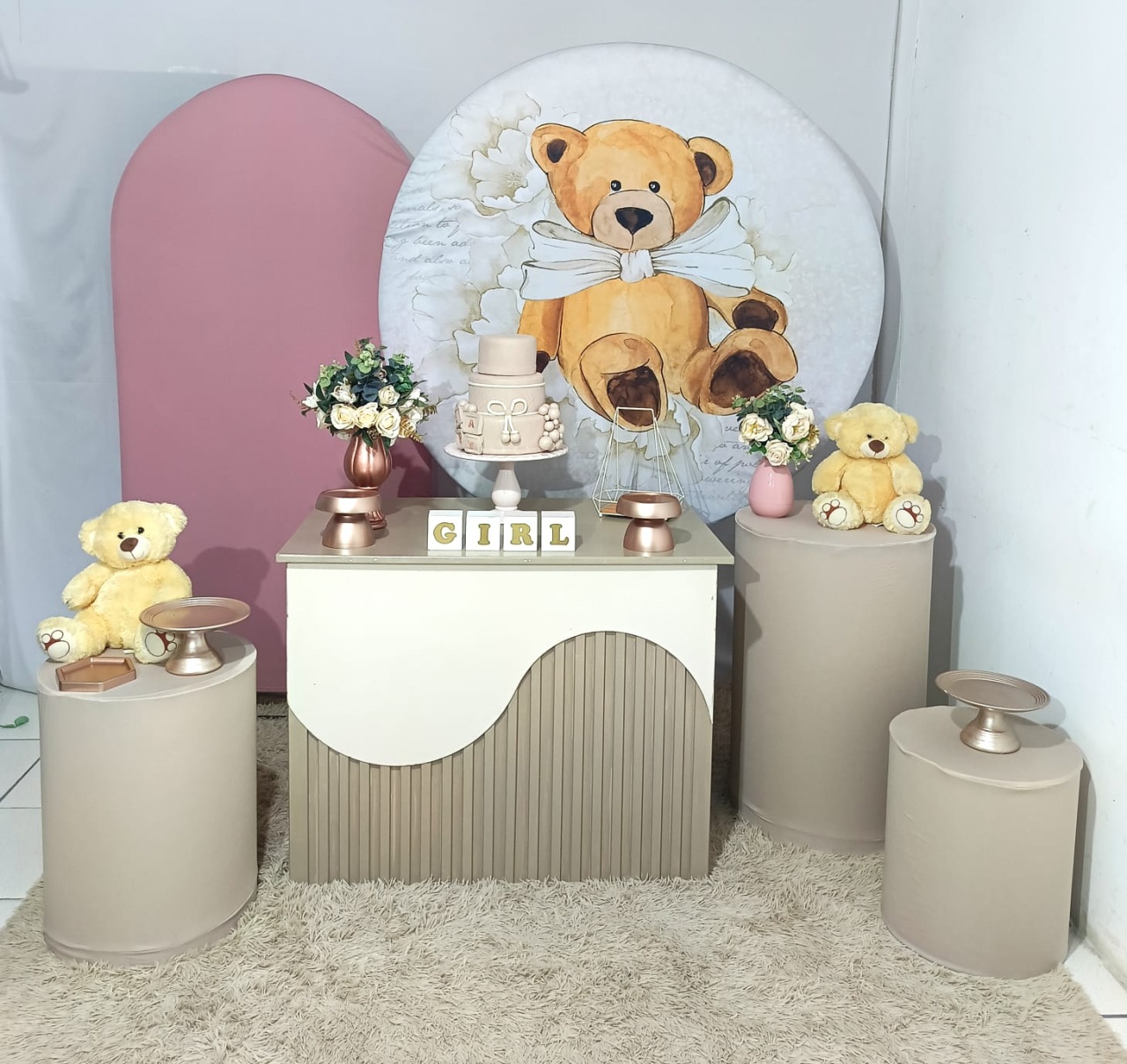 Composição Chá de Bebê Urso Rosa - CamaleãoLocaçoes