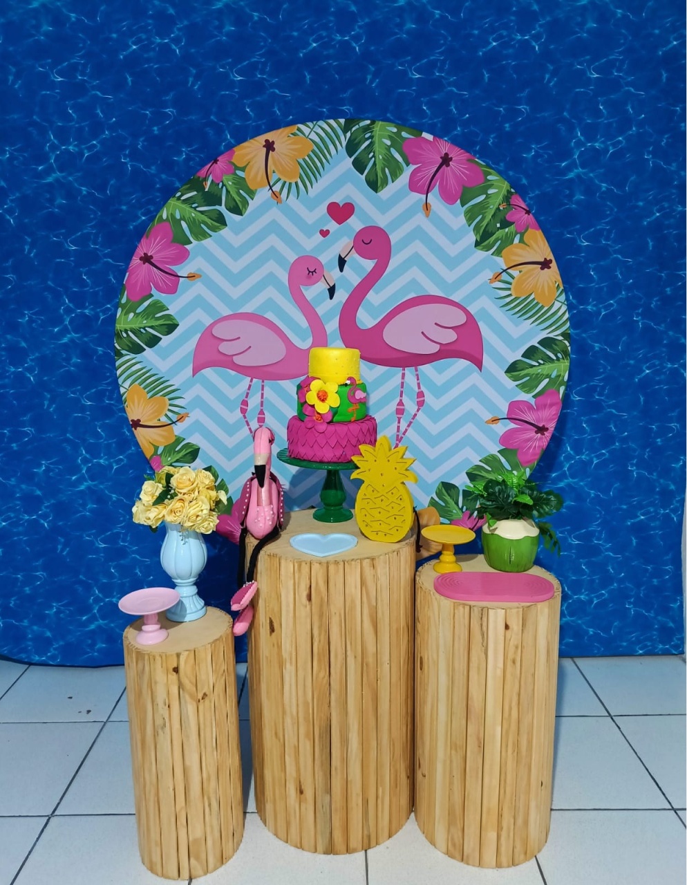 Coleção Pocket Flamingo Cilindro de Pinus  - CamaleãoLocaçoes