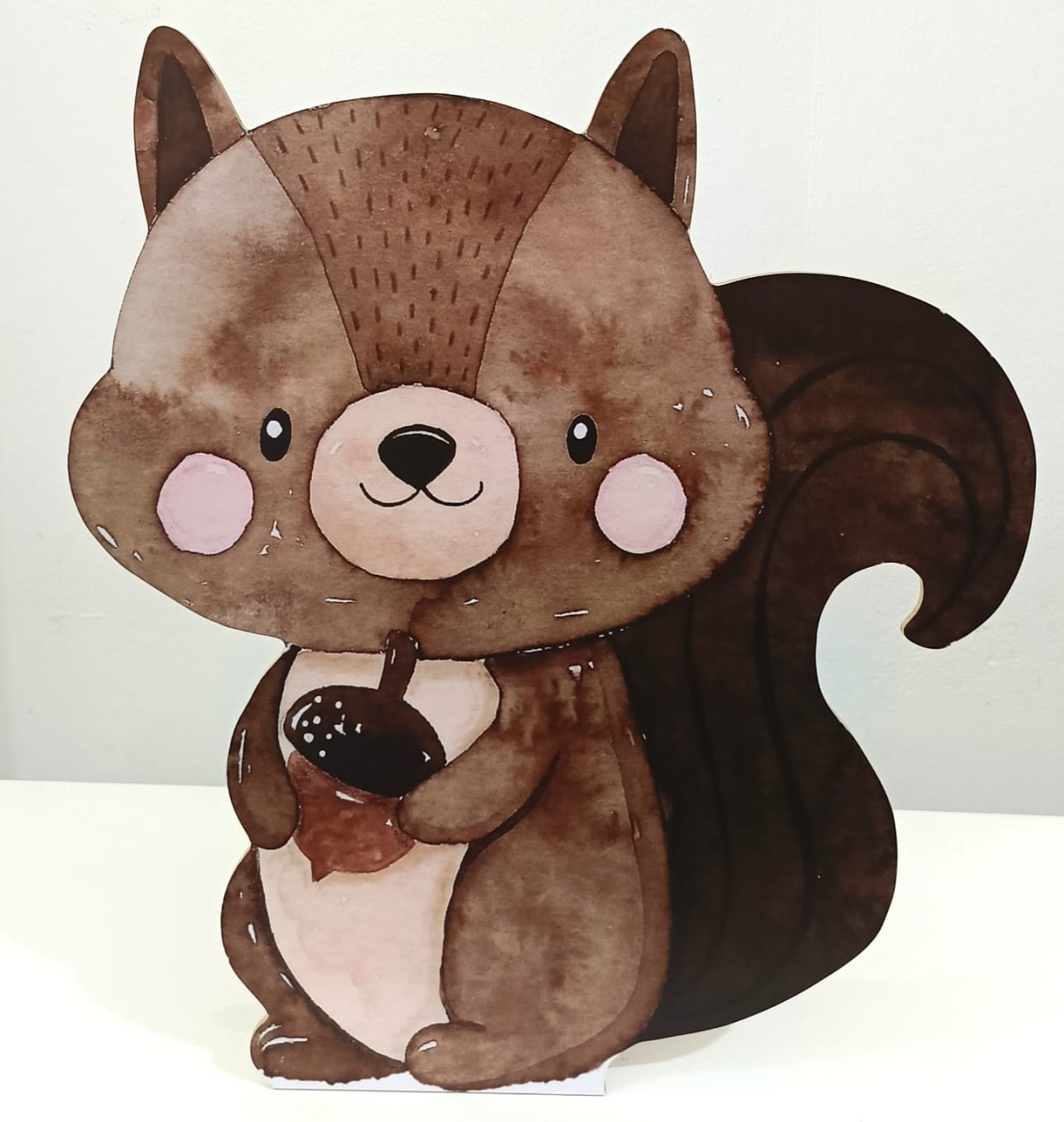 Display Mdf de Chão Esquilo   - 60Cm - Vanessalocações