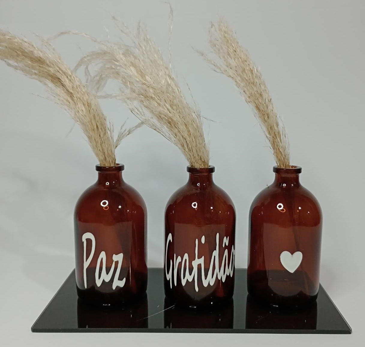 Trio Vaso Decorativo C/ Bandeja de Vidro - Vanessalocações