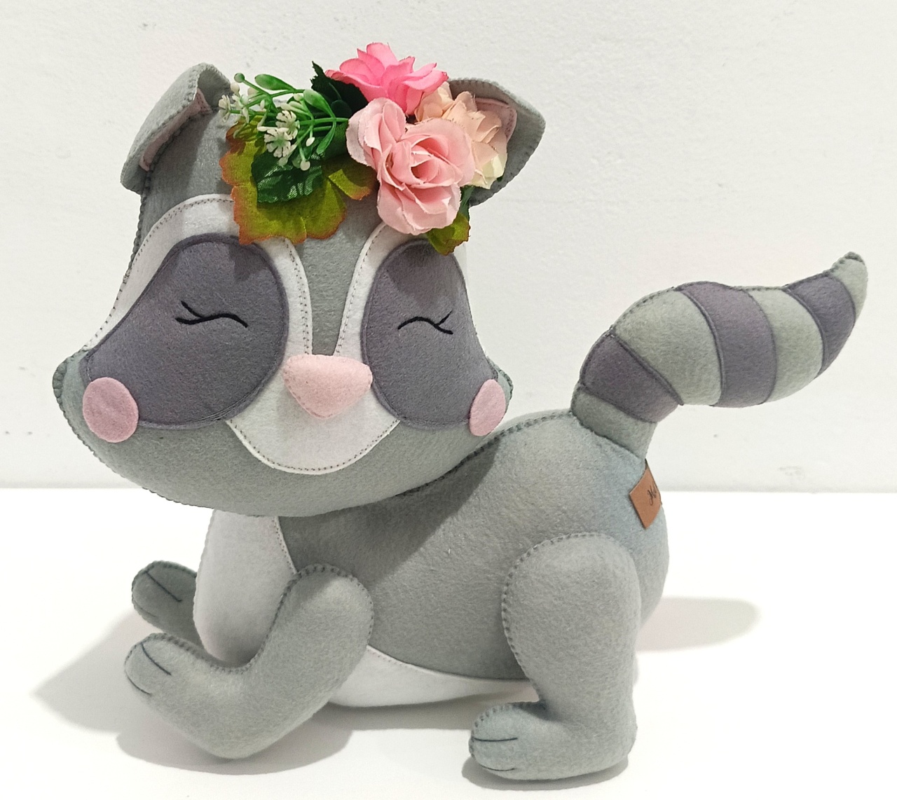 Personagem  Bosque Guaxinim - Feltro - Vanessalocações