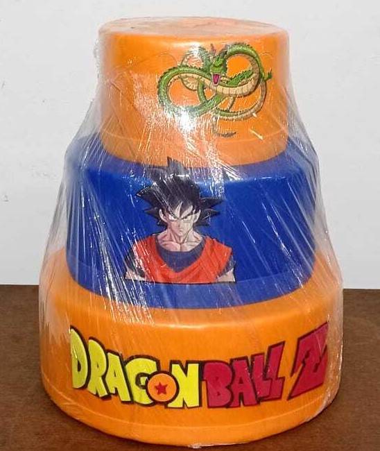 Bolo Fake Dragon Ball - 3 Andares - Vanessalocações