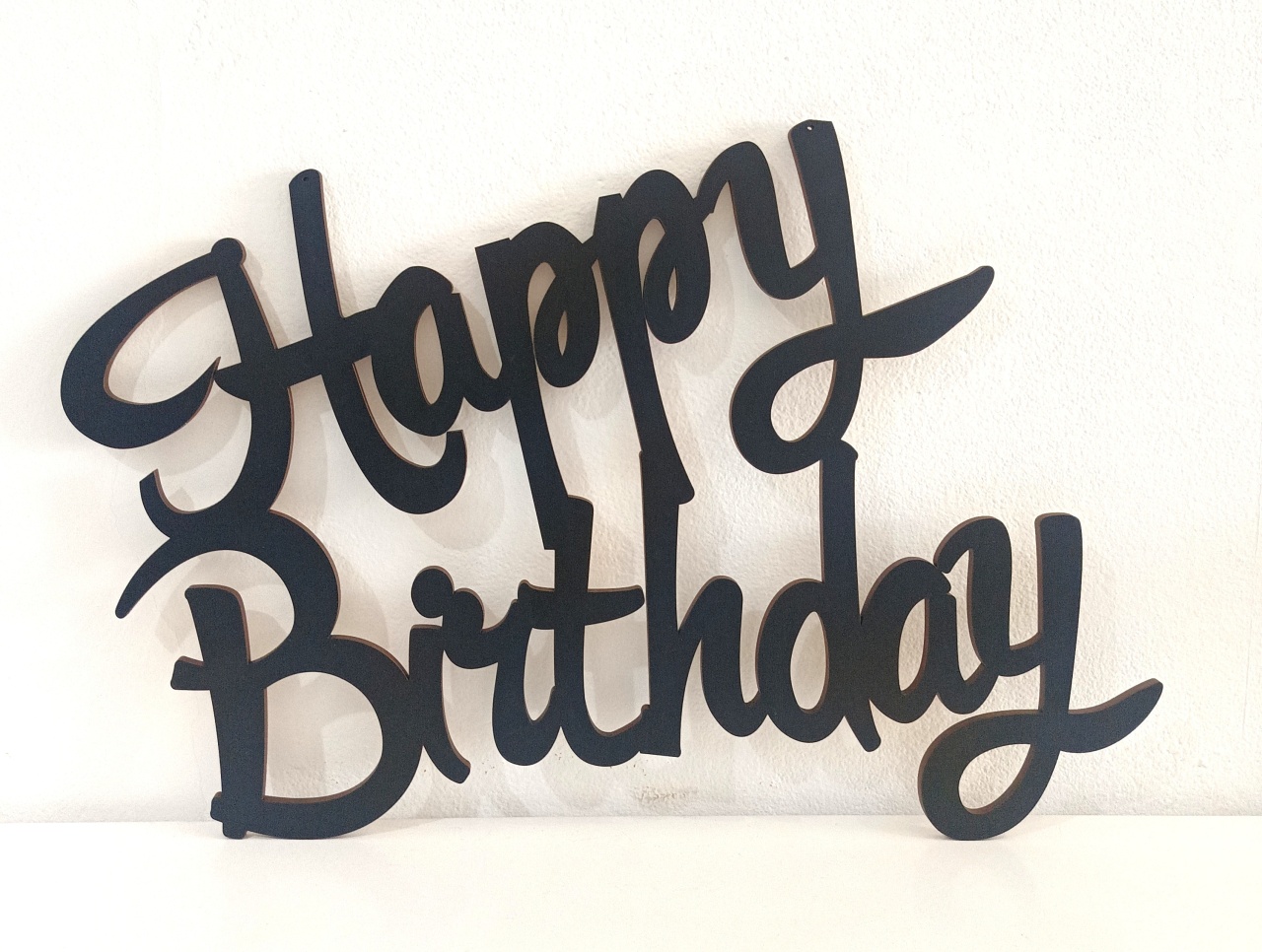 Letreiro Mdf Happy Birthday Preto - CamaleãoLocaçoes
