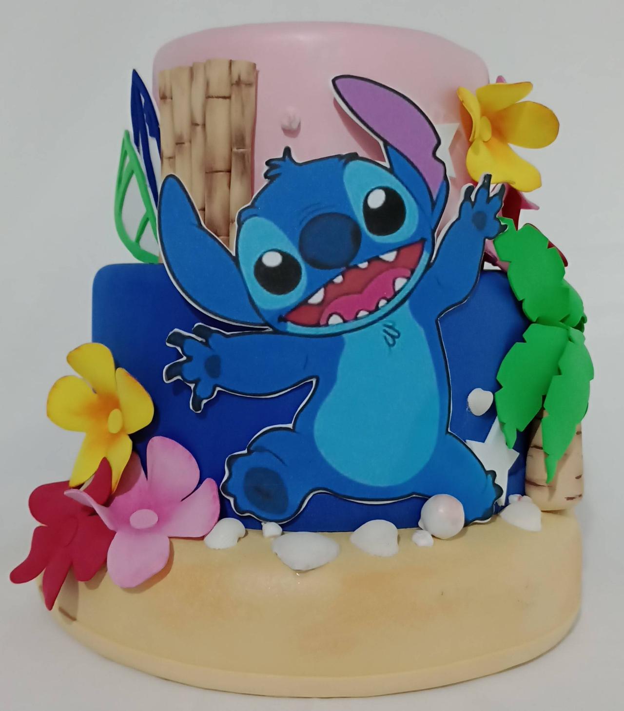 Bolo Fake Stitch E Lilo  - 3 Andares - Vanessalocações