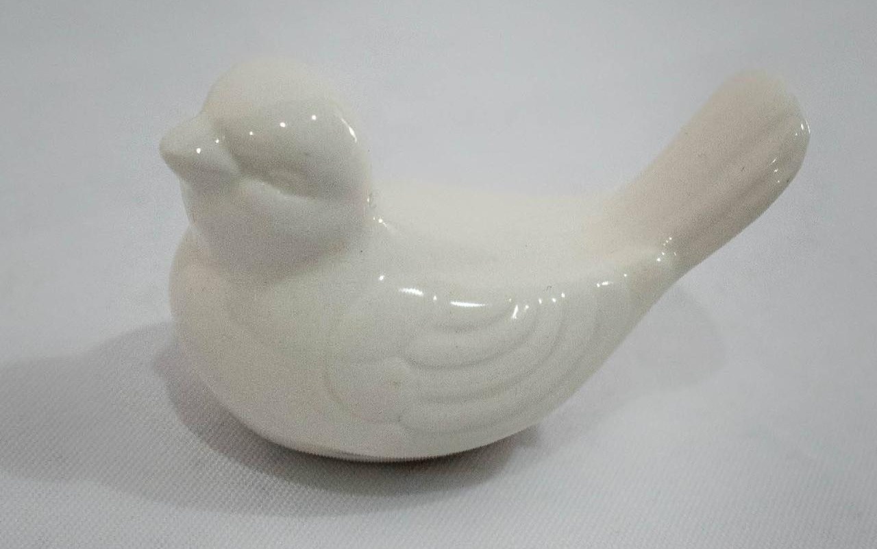 Passarinho Cerâmica Branco - Vanessalocações