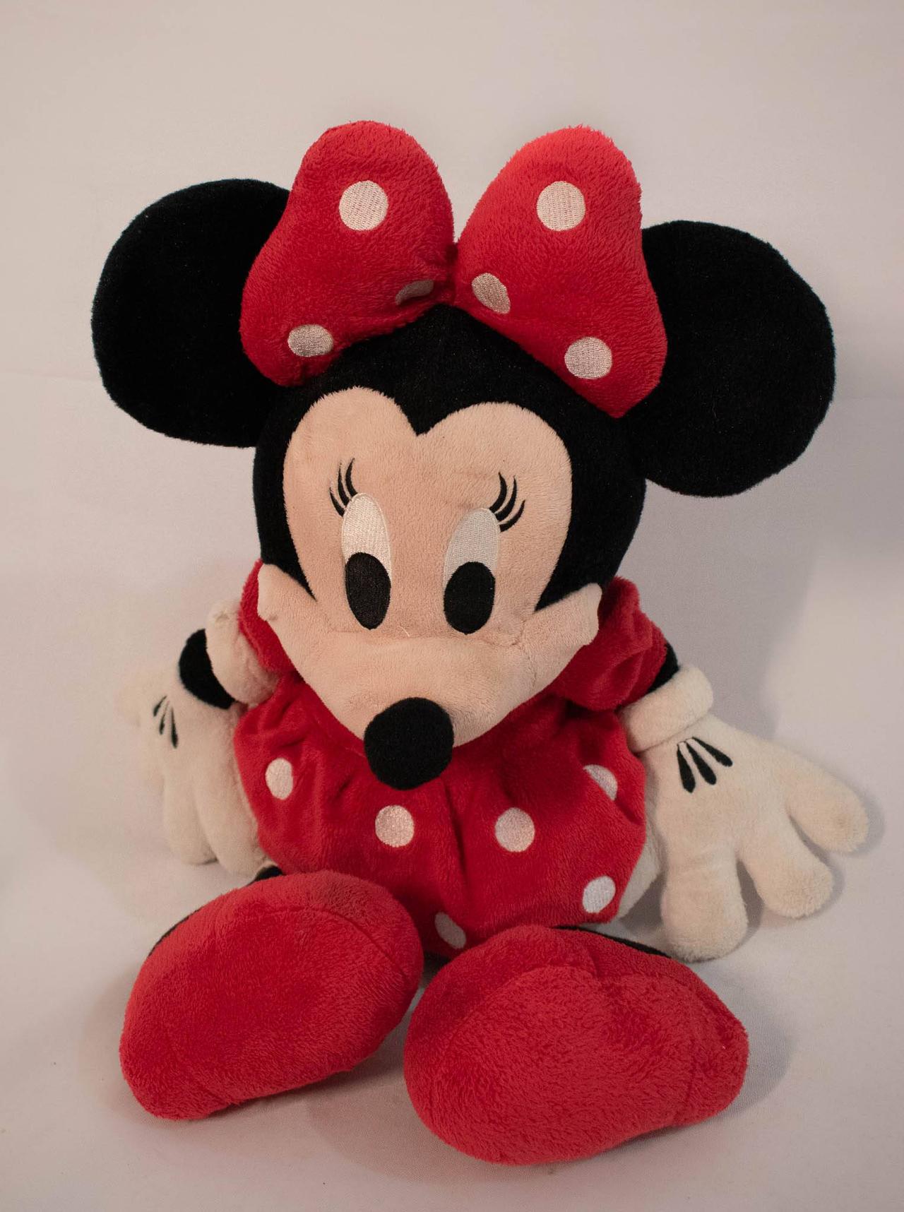 Personagem Pelúcia Minnie - Vanessalocações