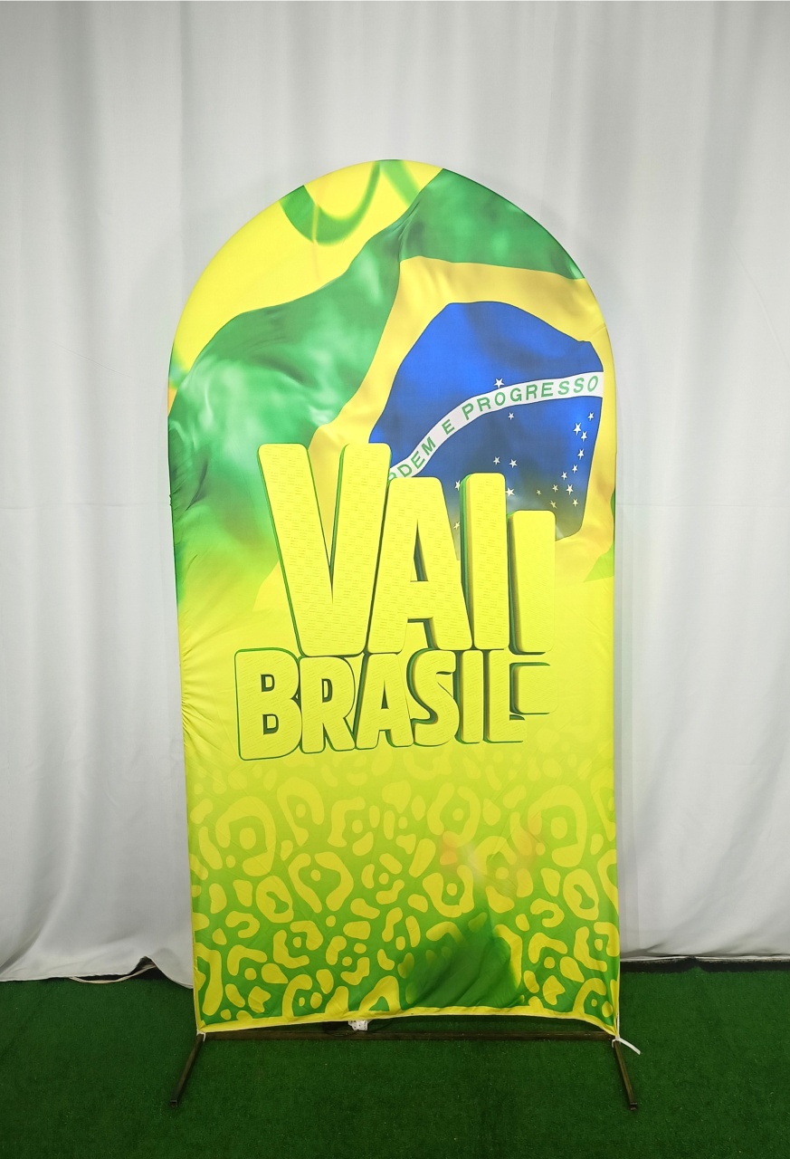 Capa P/ Painel Romano 2X1 Brasil - CamaleãoLocaçoes