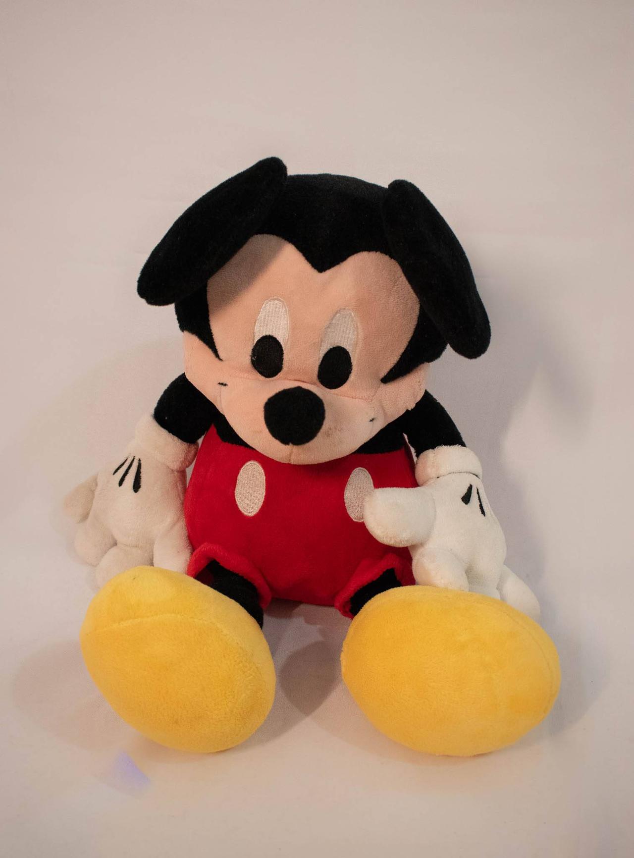Pelúcia Mickey G - Vanessalocações