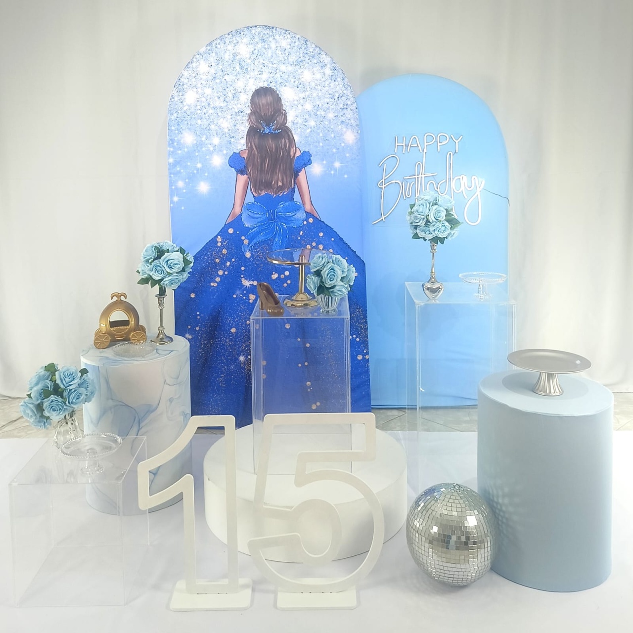 Composição Teen Menina Vestido Azul 15 Anos - CamaleãoLocaçoes