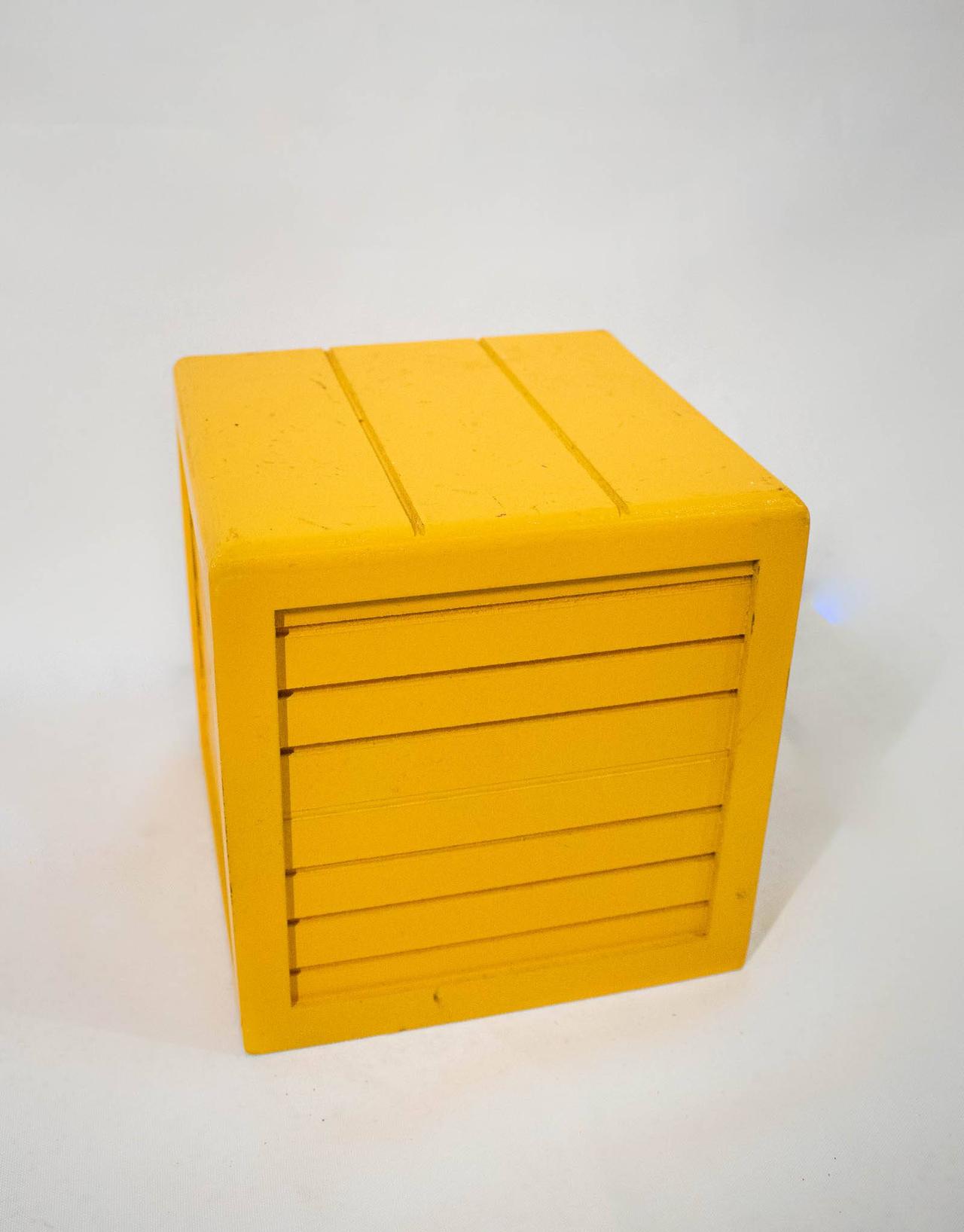 Cubo Mdf Amarelo - Vanessalocações