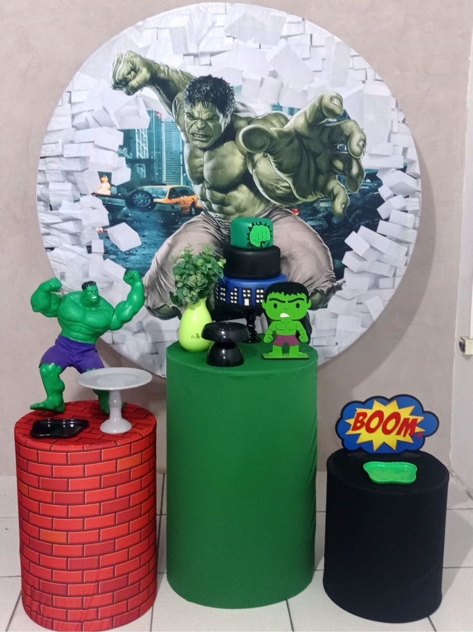 Coleção Pocket  Hulk - CamaleãoLocaçoes