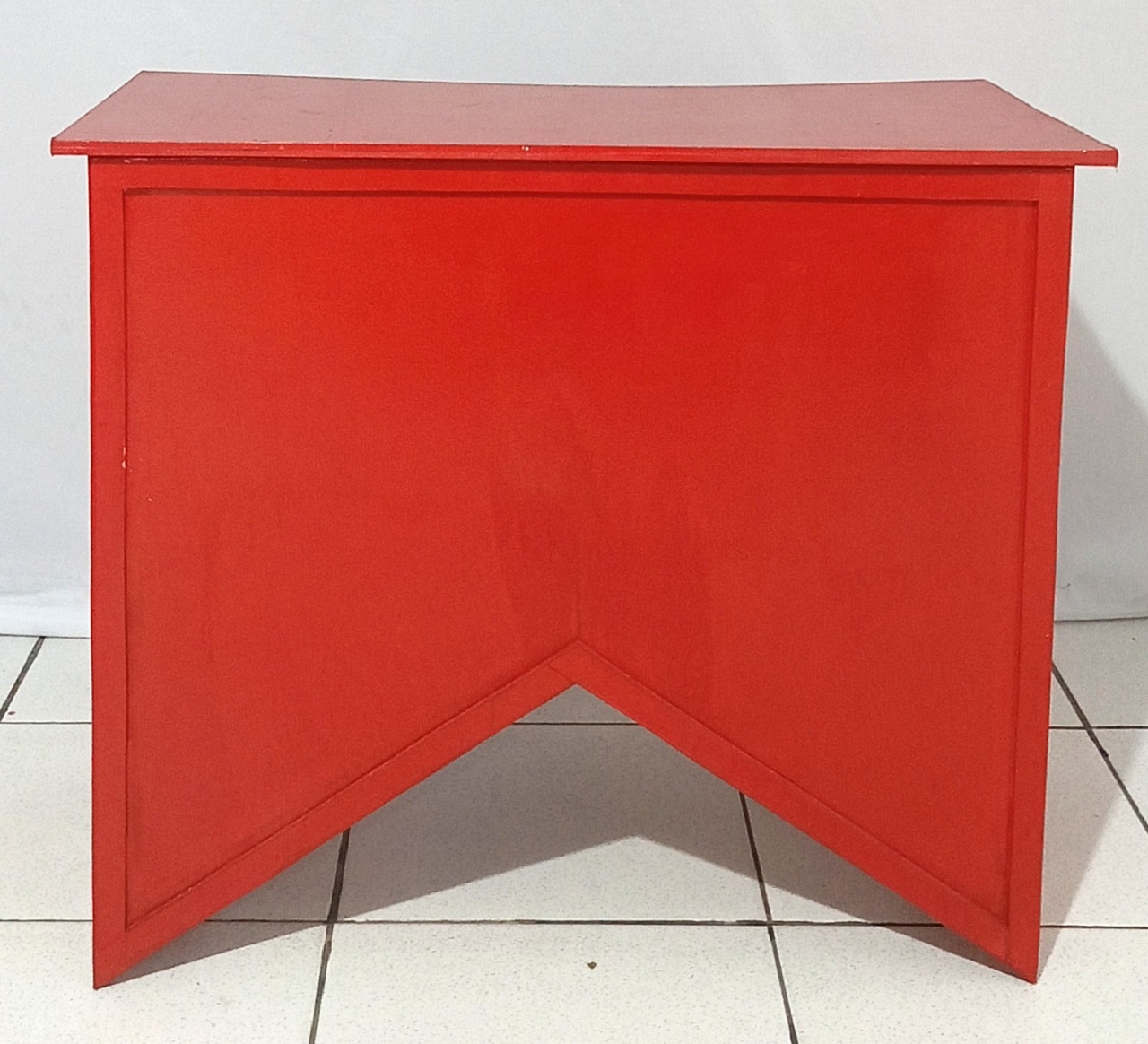 Mesa Bandeira - Vermelho  - Vanessalocações