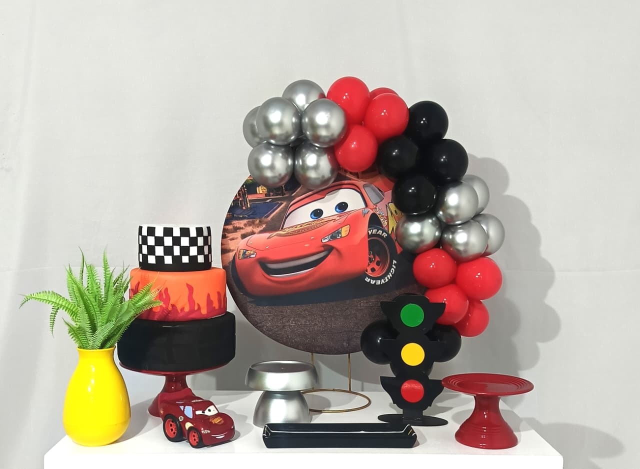 Mini Decoração Carros - CamaleãoLocaçoes