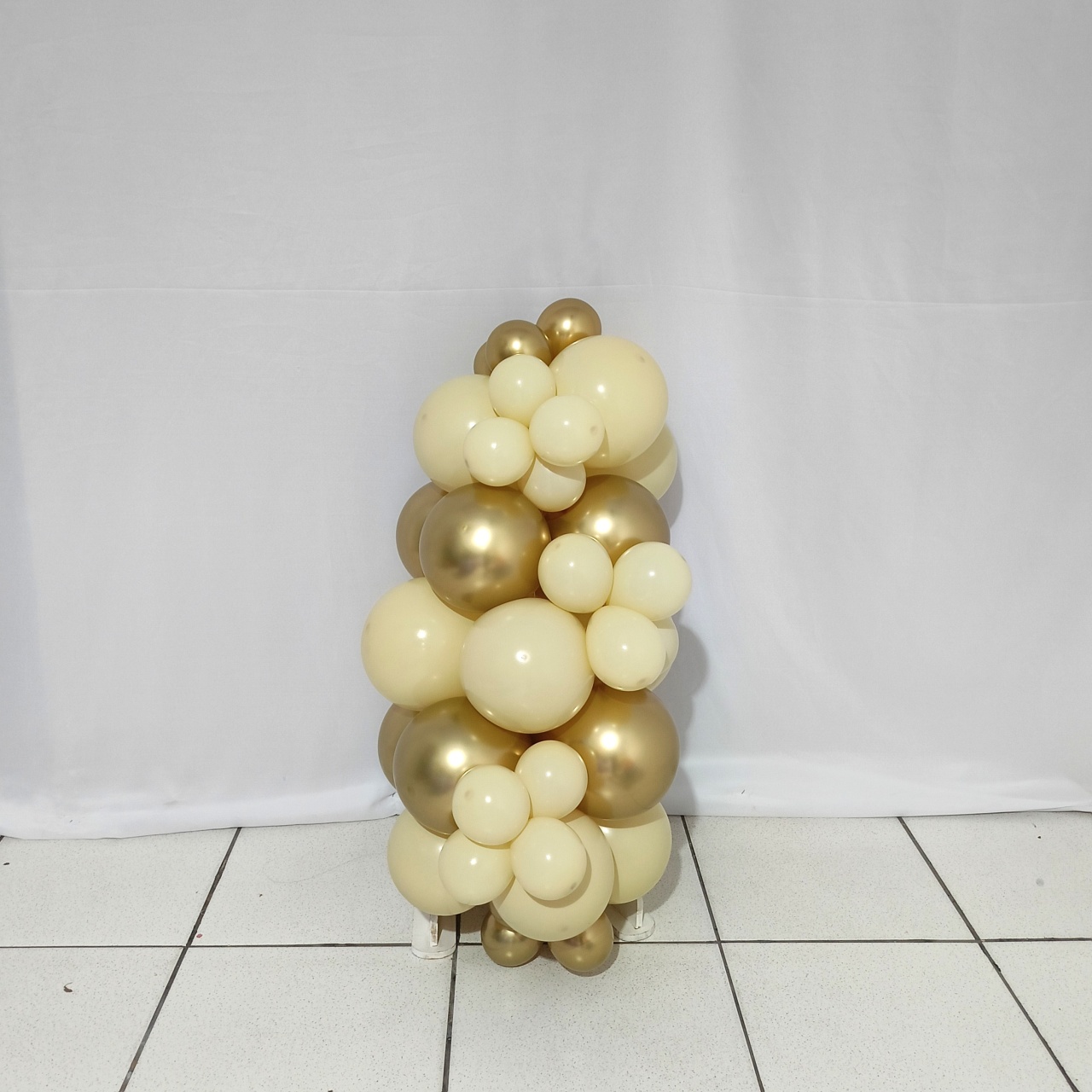Cacho de Balões - CamaleãoLocaçoes