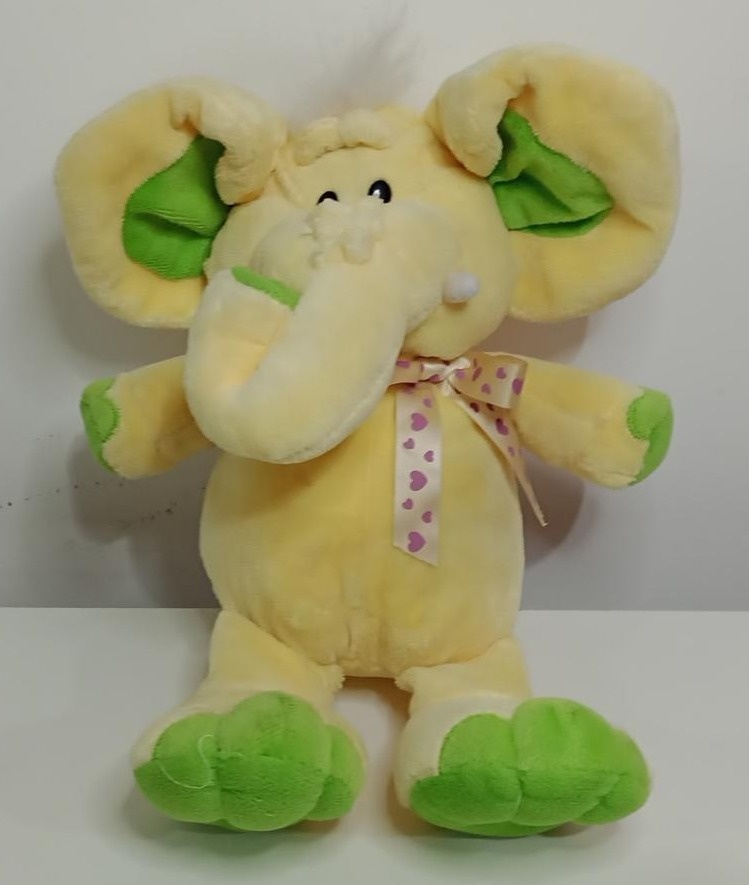 Elefante Pelúcia Amarelo - Vanessalocações