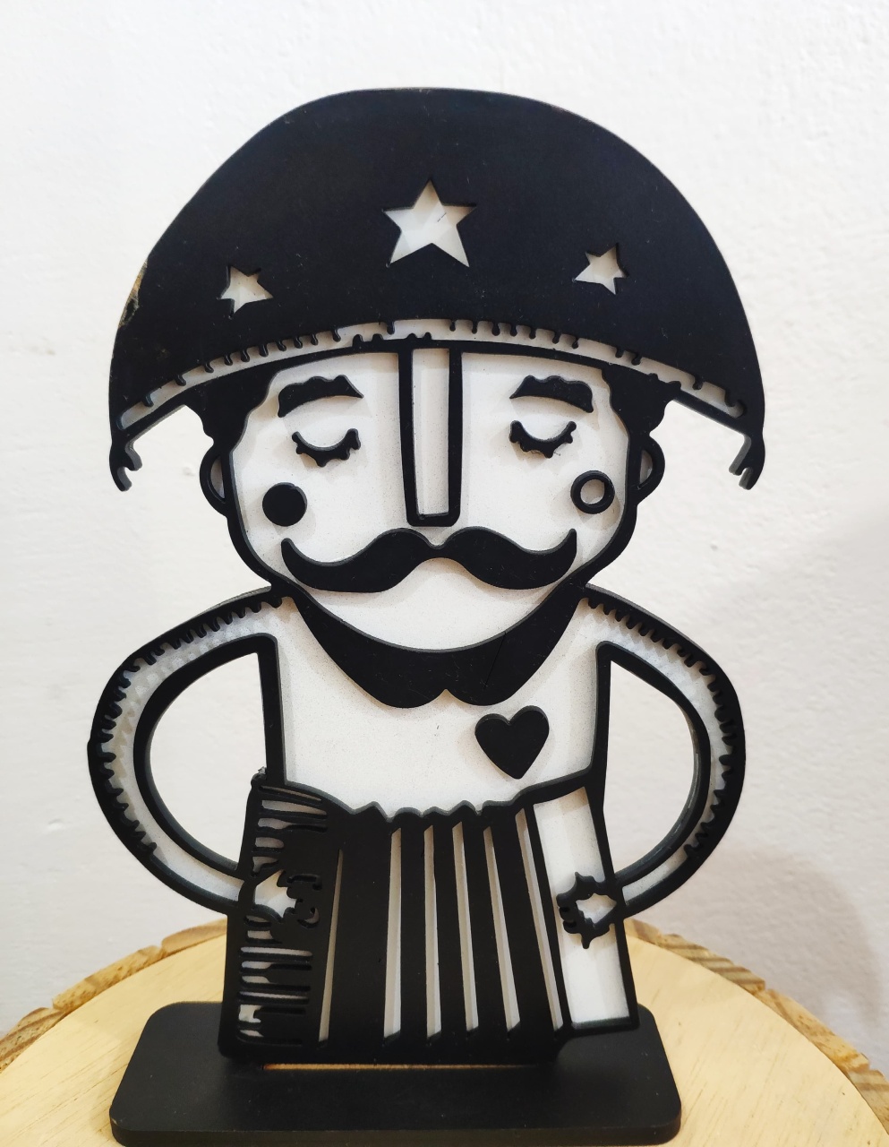 Sanfoneiro Mdf Cordel  - Vanessalocações