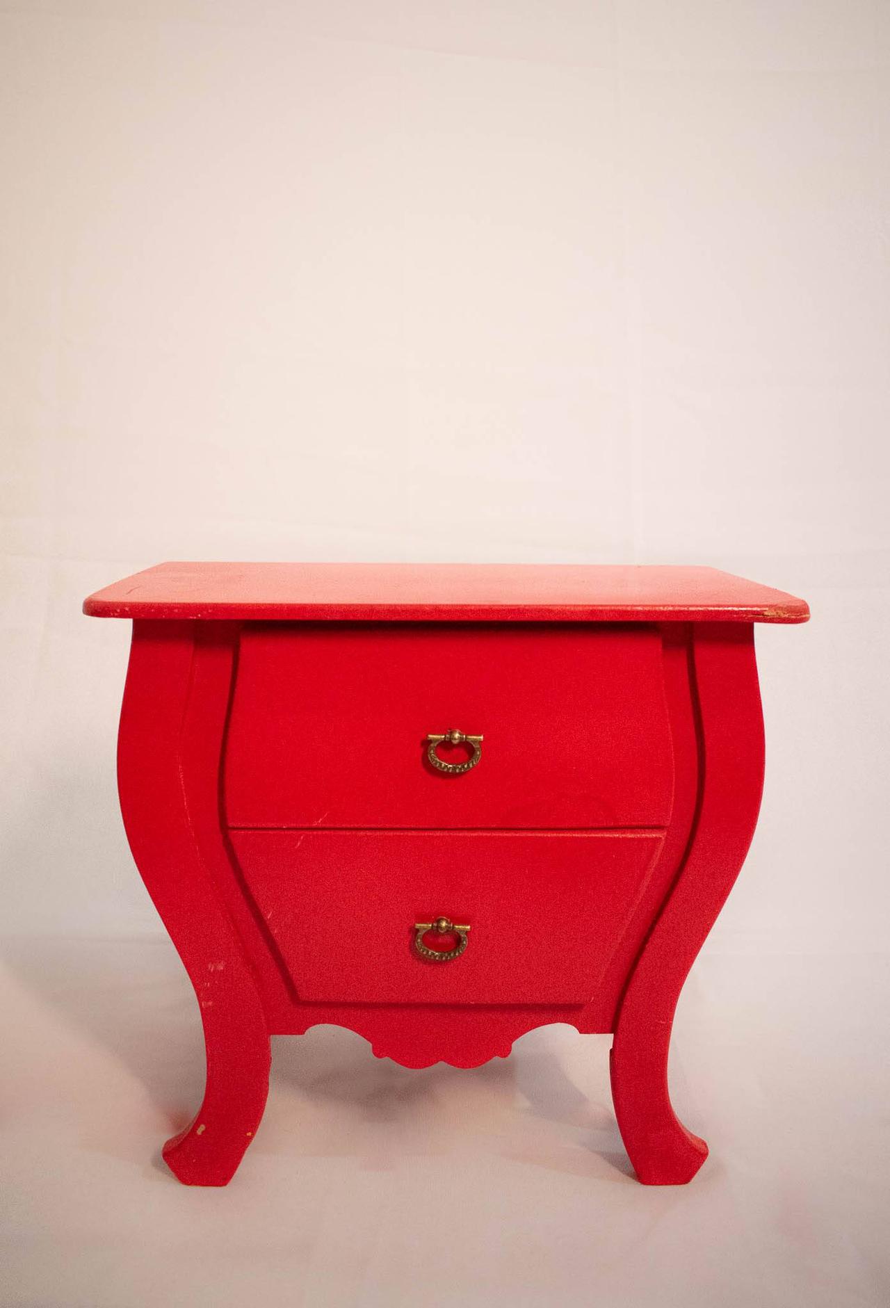 Móvel Bombê  de Mesa Mdf Vermelho - Vanessalocações