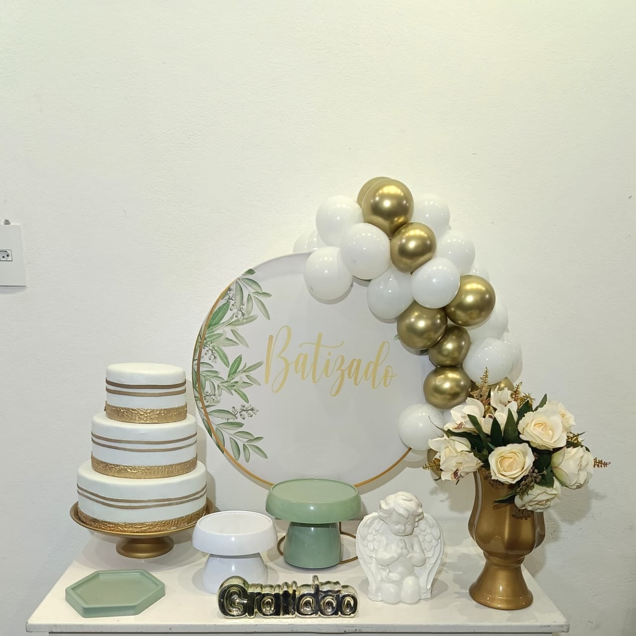 Mini Decoração Batizado - CamaleãoLocaçoes
