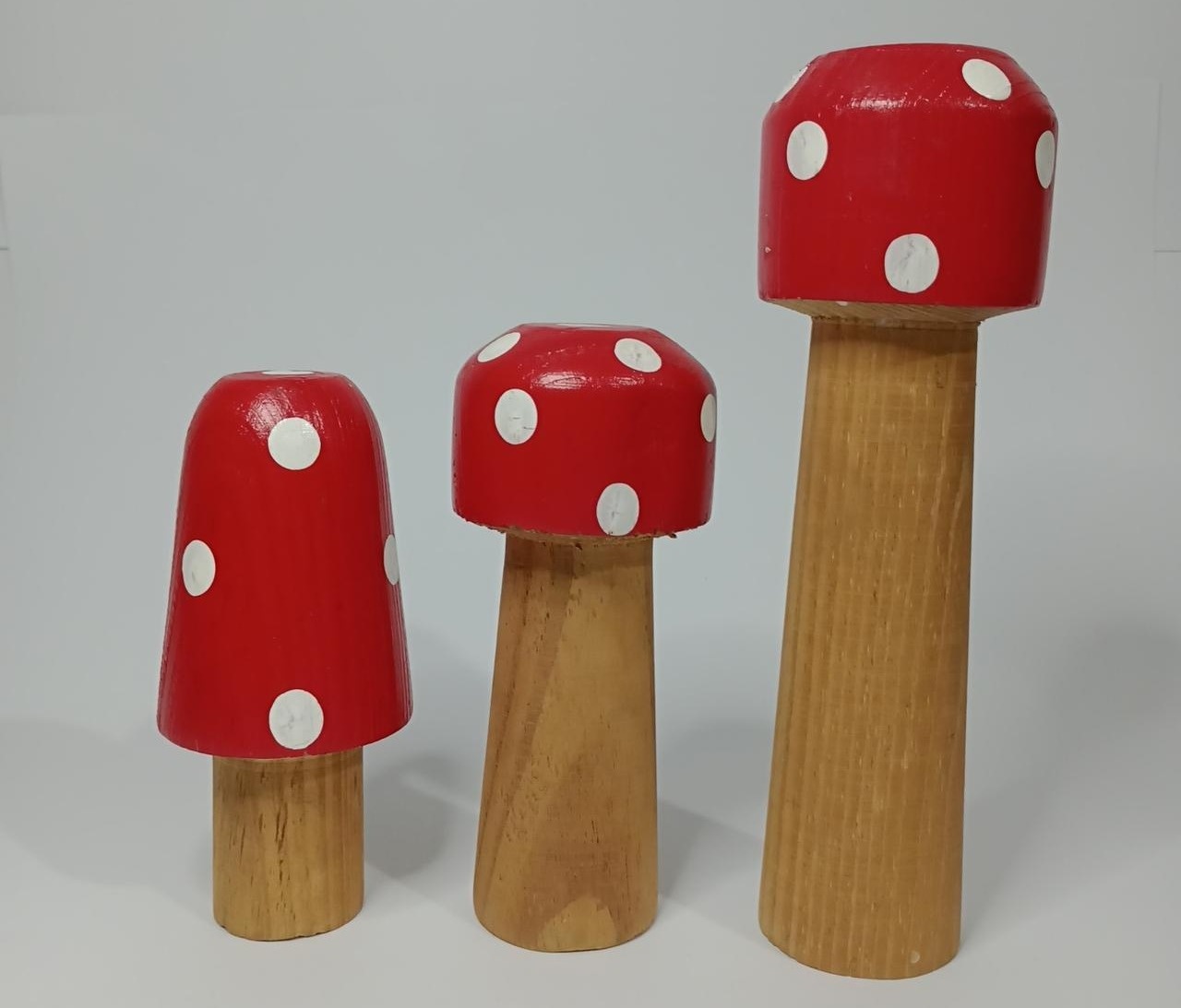 Trio Cogumelo Pinus Vermelho - 3 Peças - Vanessalocações