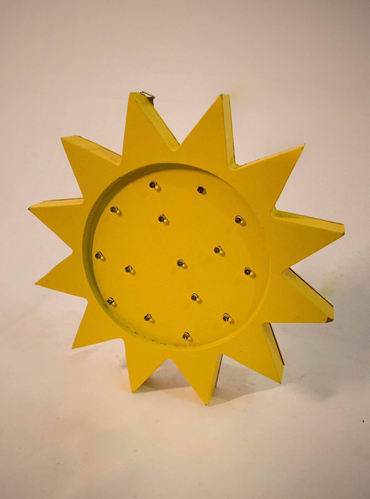 Luminoso Mdf Sol - Vanessalocações