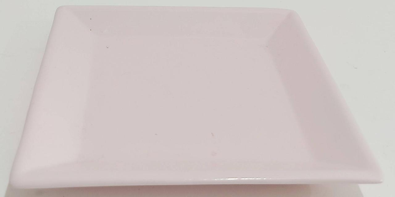 Bandeja Quadrada Baixa Rosa Candy Cerâmica - Vanessalocações