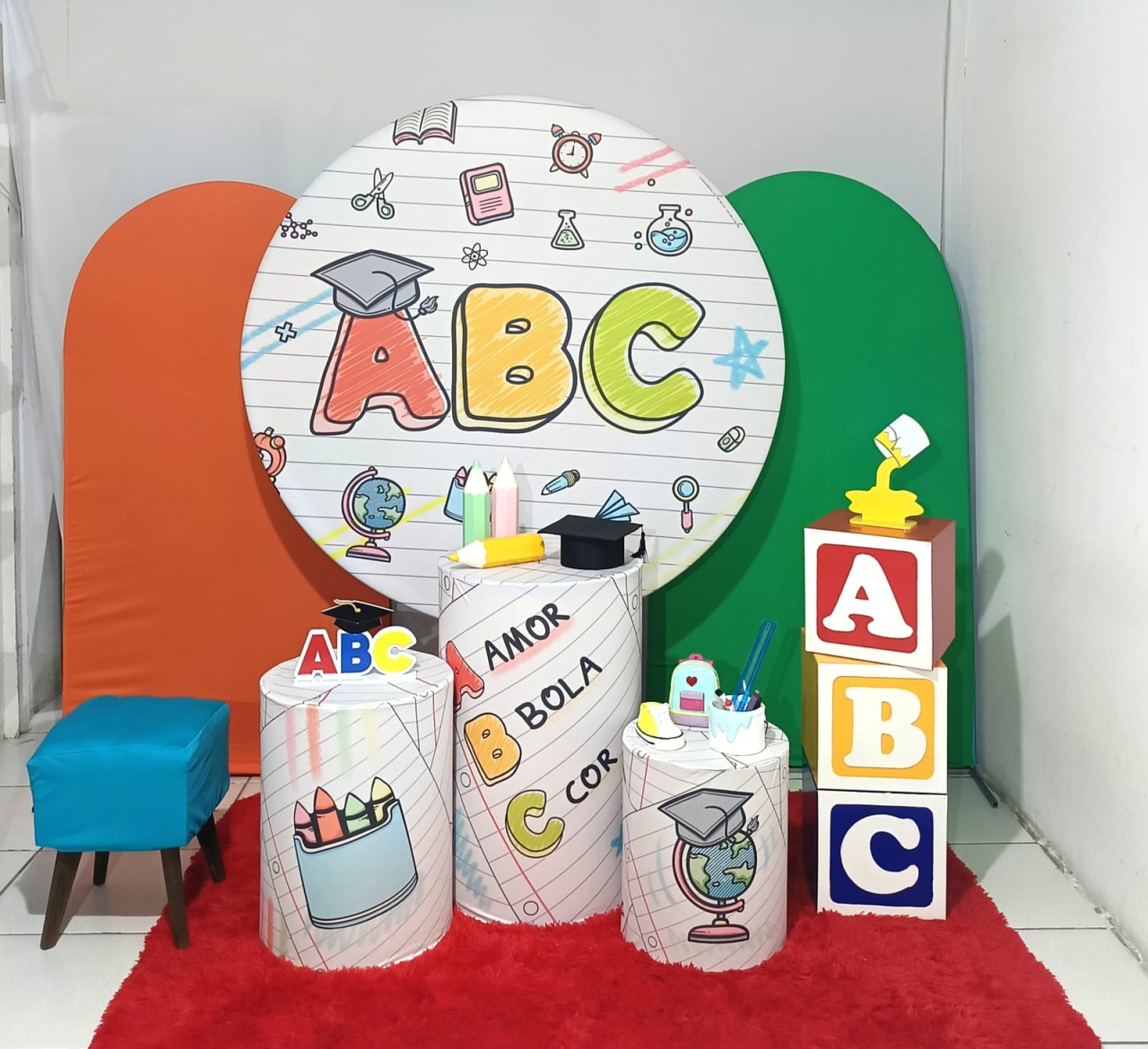 Composição Abc - CamaleãoLocaçoes